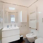 Guesthost - Le Vele With Balcony Apartman Bari
