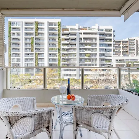 Lägenhet Guesthost - Le Vele With Balcony *