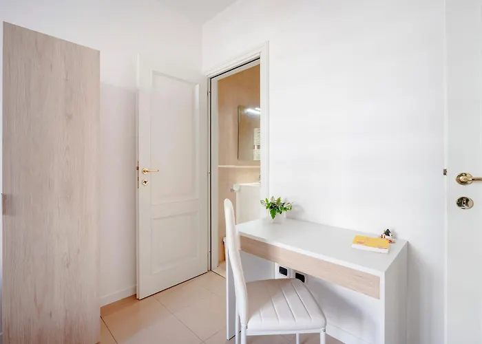 Guesthost - Le Vele With Balcony * Bari